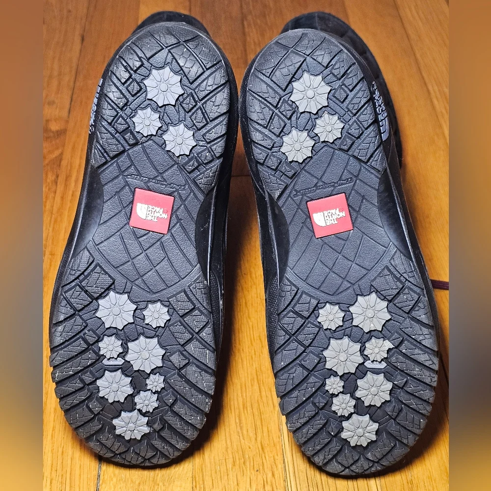 The North Face Womens Thermoball Utility Tall Winter Boots SZ 7  Black NF0A2T5D